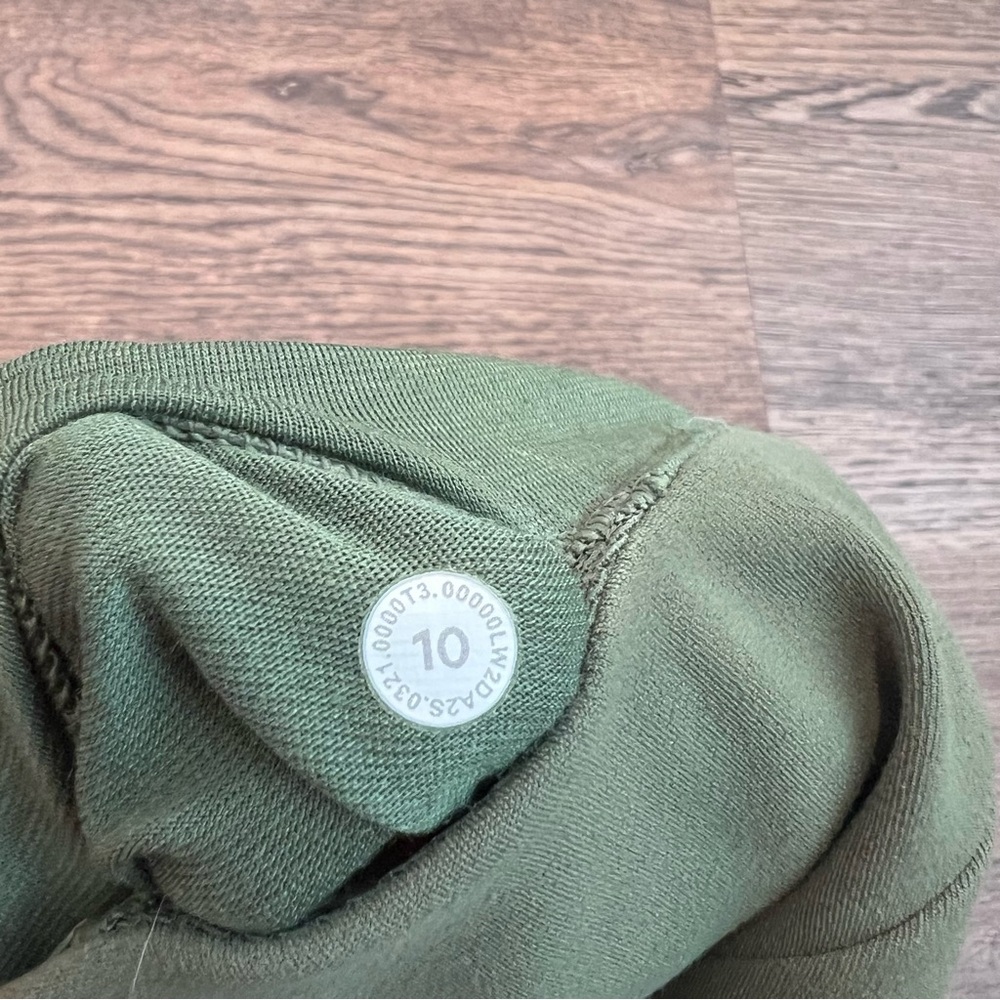 Lululemon Nulu Wrap Front Longline Sports Bra Size 10 Green Twill Criss Cross - Picture 7 of 7